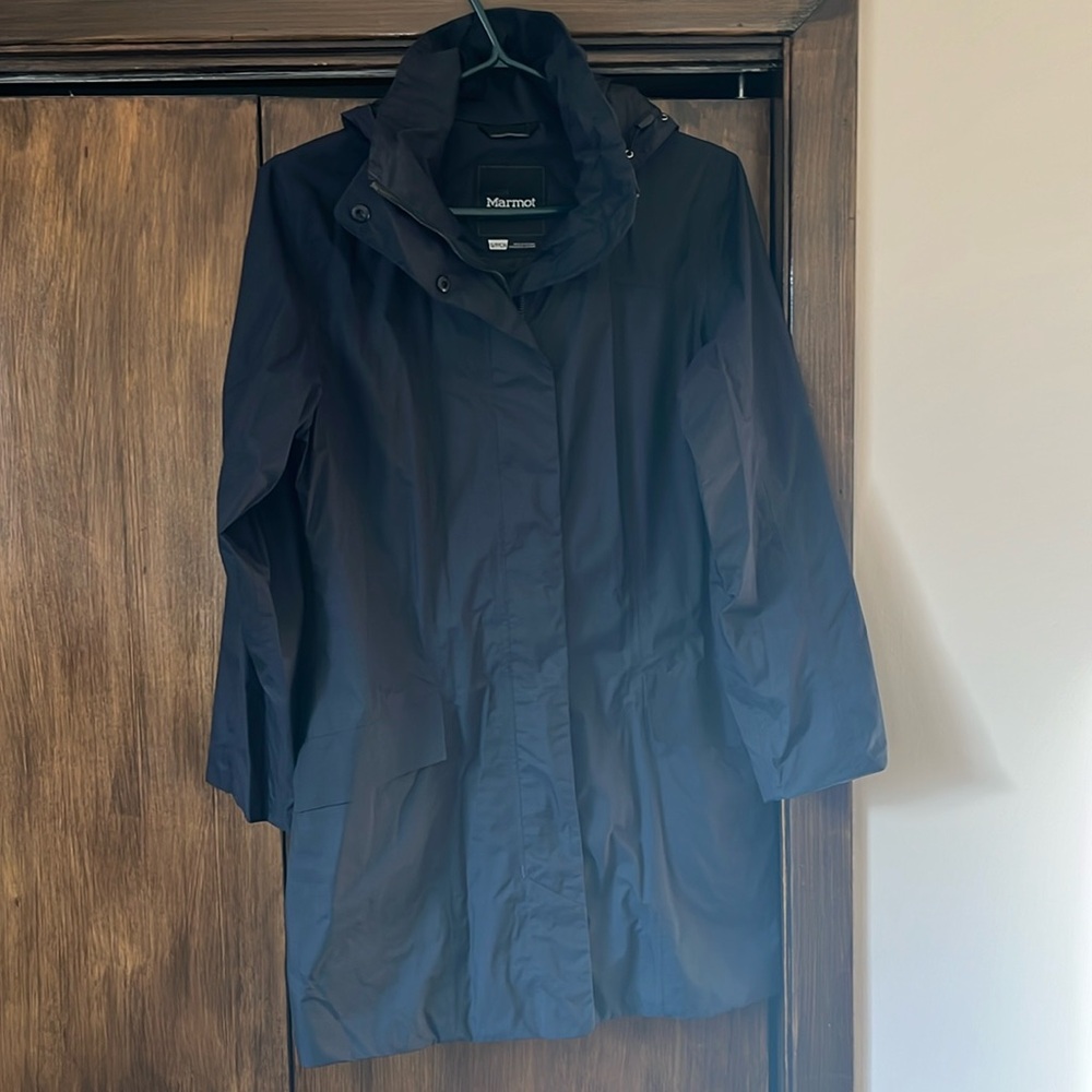 Marmot lightweight navy jacket